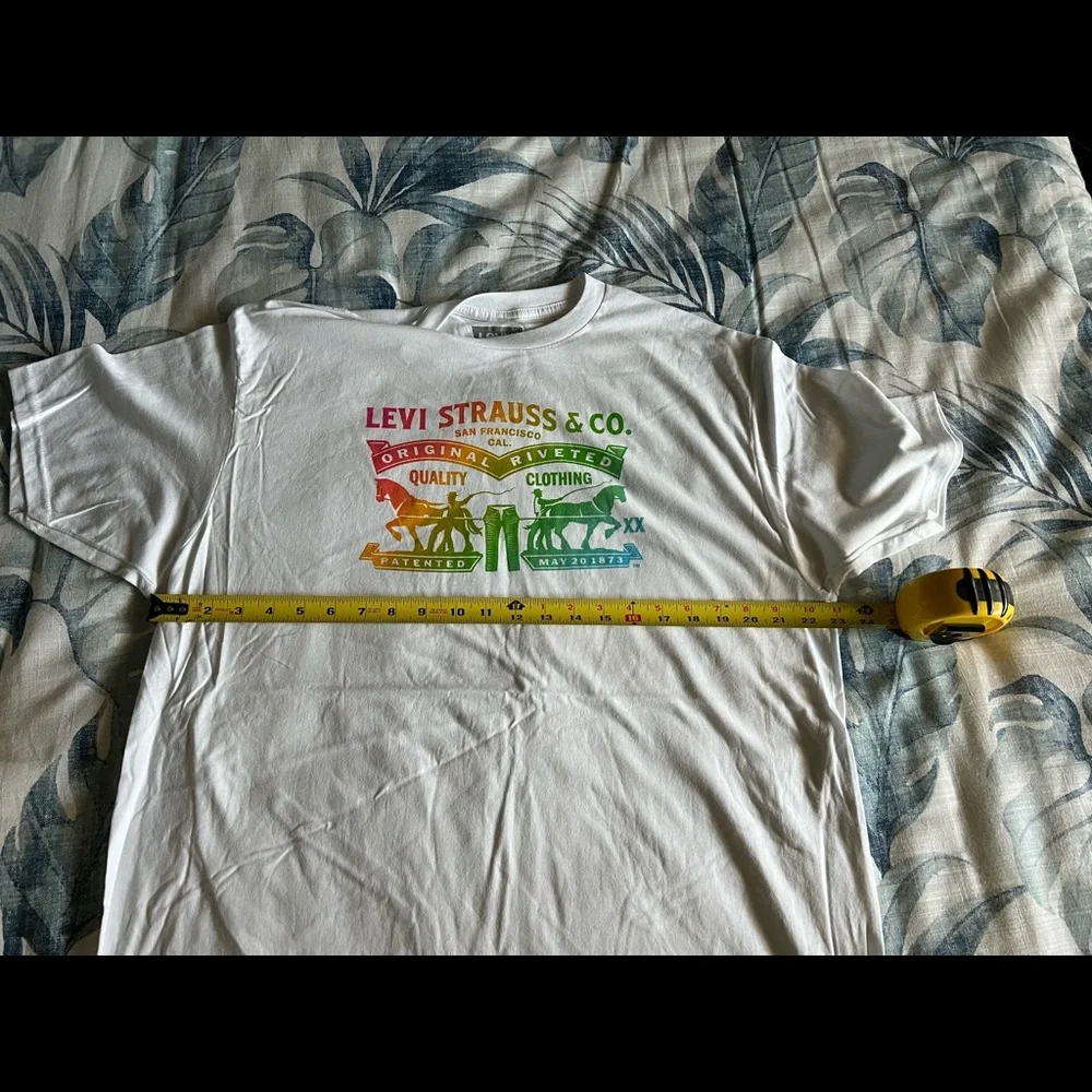 New Levi’s T-Shirt Size XL - Picture 5 of 7